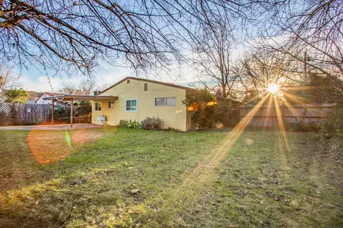 2167 Washington Ave, Redding, CA 96001 photo 18