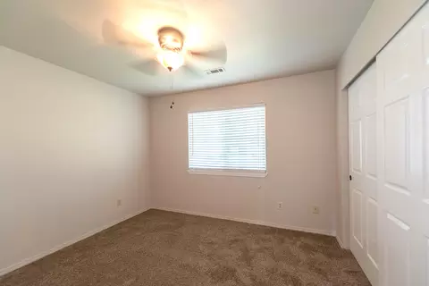 1035 Dara Ct, Redding, CA 96003 photo 17