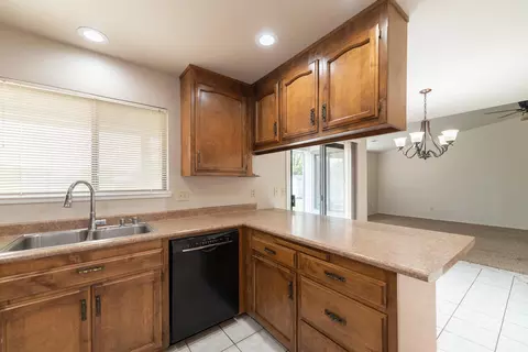 1035 Dara Ct, Redding, CA 96003 photo 8