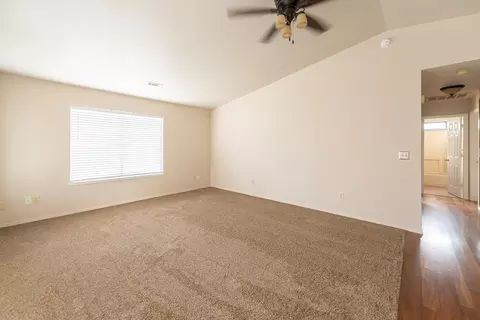 1035 Dara Ct, Redding, CA 96003 photo 3