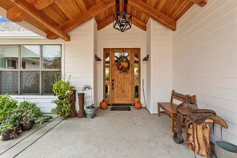 15875 Ganim Ln, Redding, CA 96001 photo 5