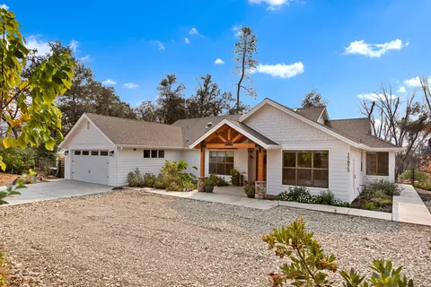 15875 Ganim Ln, Redding, CA 96001 photo 1