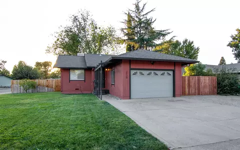 2530 Holly St, Anderson, CA 96007 photo 1
