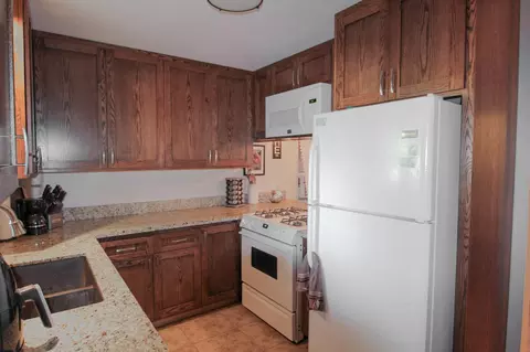 2530 Holly St, Anderson, CA 96007 photo 8