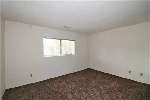 1060 East St, Redding, CA 96001 photo 16