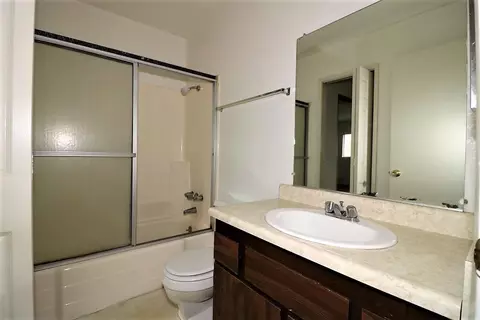 1060 East St, Redding, CA 96001 photo 11