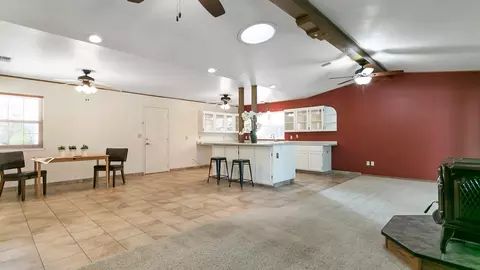 6658 Creekside St, Redding, CA 96001 photo 7