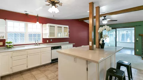6658 Creekside St, Redding, CA 96001 photo 5