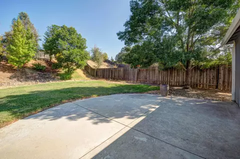 1059 Grouse Dr, Redding, CA 96003 photo 19