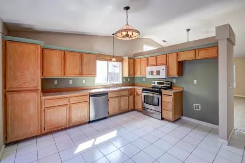 1059 Grouse Dr, Redding, CA 96003 photo 11
