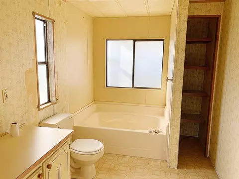 4431 Honeycomb Way, Redding, CA 96003 photo 5