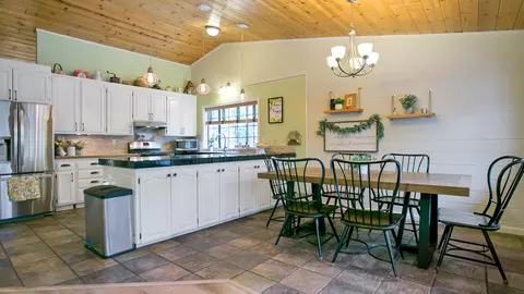 847 Country Oak Dr, Redding, CA 96003 photo 8