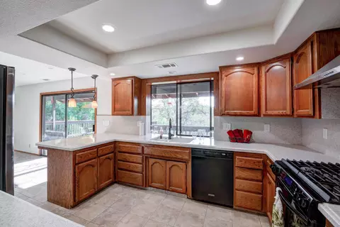 461 Arbor Pl, Redding, CA 96001 photo 15