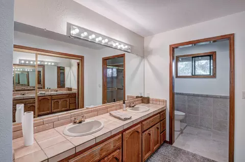 461 Arbor Pl, Redding, CA 96001 photo 26