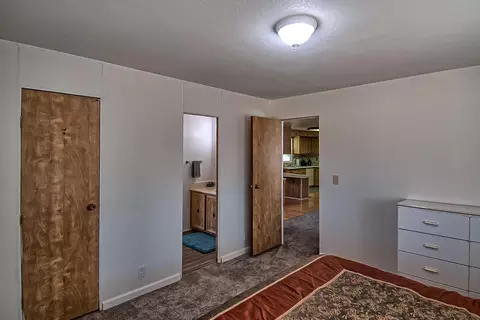 9693 Logan Rd, Redding, CA 96003 photo 24