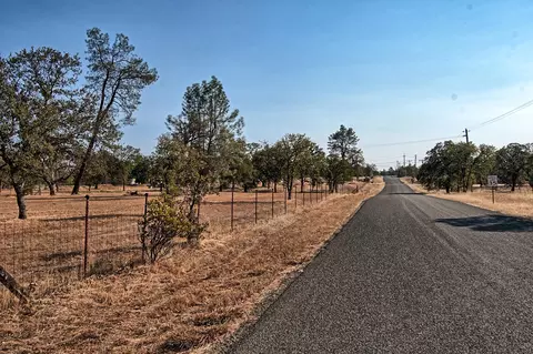 9693 Logan Rd, Redding, CA 96003 photo 48