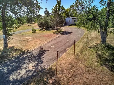 9693 Logan Rd, Redding, CA 96003 photo 56