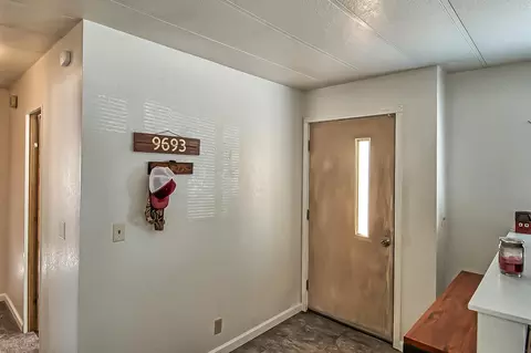 9693 Logan Rd, Redding, CA 96003 photo 14