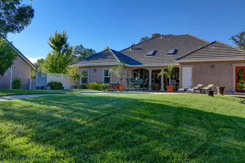 13313 Tierra Oaks Dr, Redding, CA 96003 photo 7
