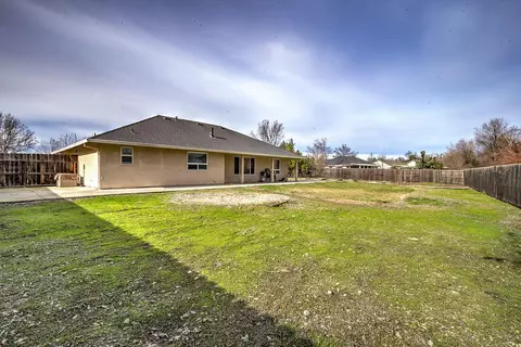 2740 Gemstone Ct, Redding, CA 96001 photo 22