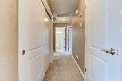 2740 Gemstone Ct, Redding, CA 96001 photo 11