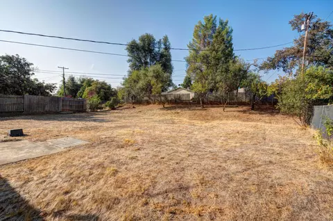 1442 Hemlock Ave, Anderson, CA 96007 photo 34