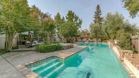 4550 Saratoga Dr, Redding, CA 96002 photo 7