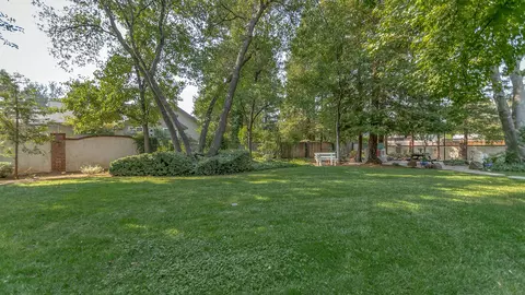 4550 Saratoga Dr, Redding, CA 96002 photo 70