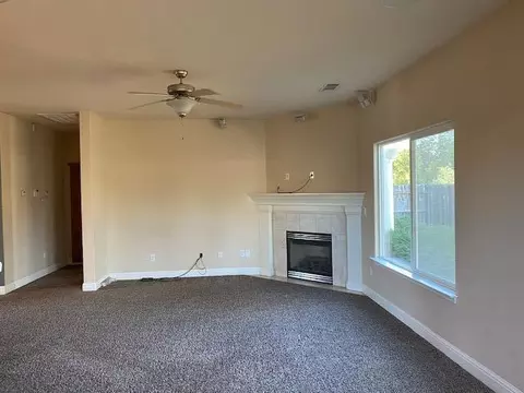 495 Springtime Ln, Red Bluff, CA 96080 photo 4