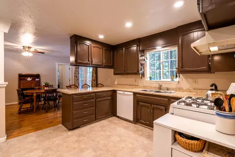 30771 Tinkerbell Ln, Shingletown, CA 96088 photo 14