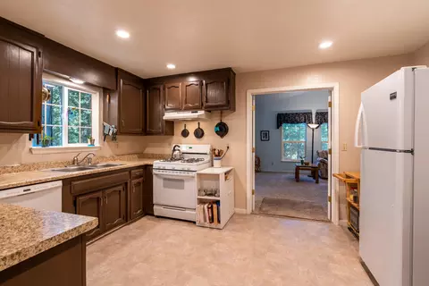 30771 Tinkerbell Ln, Shingletown, CA 96088 photo 13