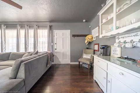 2035 Walnut Ave, Redding, CA 96001 photo 7