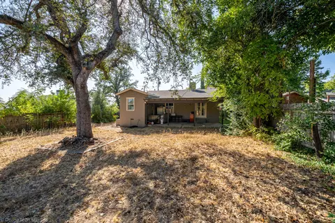 2035 Walnut Ave, Redding, CA 96001 photo 35