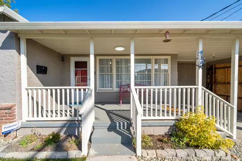 2035 Walnut Ave, Redding, CA 96001 photo 4
