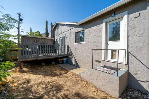 2035 Walnut Ave, Redding, CA 96001 photo 33