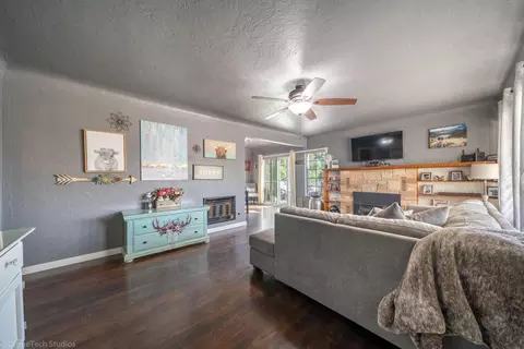 2035 Walnut Ave, Redding, CA 96001 photo 8