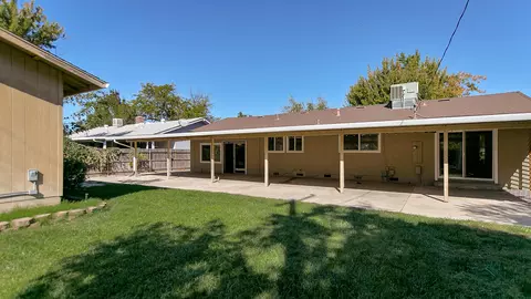 2053 Wilder Dr, Redding, CA 96001 photo 22
