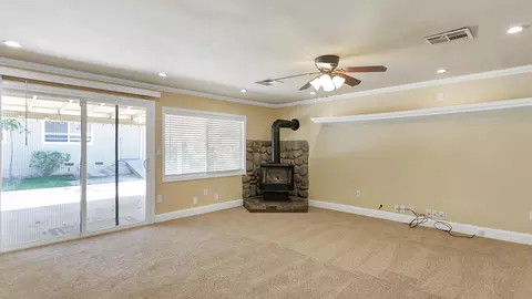 2053 Wilder Dr, Redding, CA 96001 photo 5