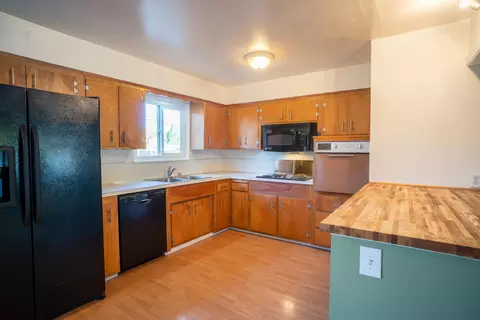 2086 Wilder Dr, Redding, CA 96001 photo 10