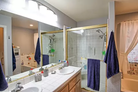 5779 Constitution Way, Redding, CA 96003 photo 17