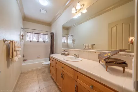 3811 Sea Lavender Ct, Redding, CA 96001 photo 71