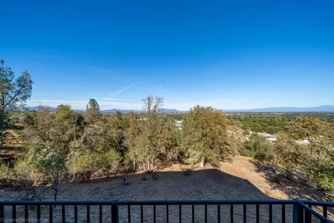 3811 Sea Lavender Ct, Redding, CA 96001 photo 17