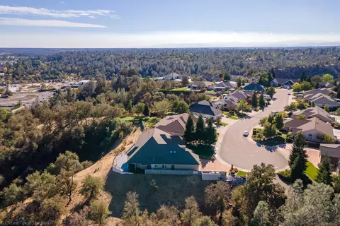 3811 Sea Lavender Ct, Redding, CA 96001 photo 22