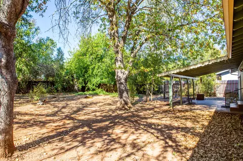 1892 Lindeena Ln, Redding, CA 96002 photo 29