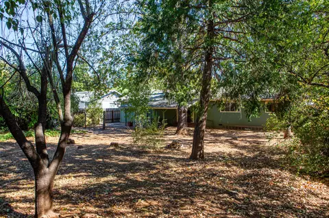 1892 Lindeena Ln, Redding, CA 96002 photo 27
