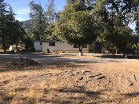19836 Rhode Island Rd, Redding, CA 96003 photo 3