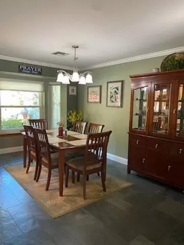2530 Harlan Dr, Redding, CA 96003 photo 5