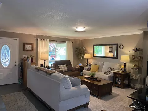 2530 Harlan Dr, Redding, CA 96003 photo 9