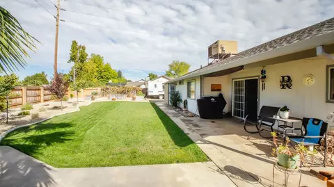 1540 Marigold Way, Redding, CA 96003 photo 19