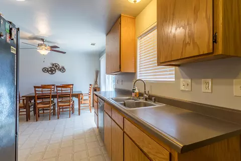 11346 Balboa Dr, Redding, CA 96003 photo 11
